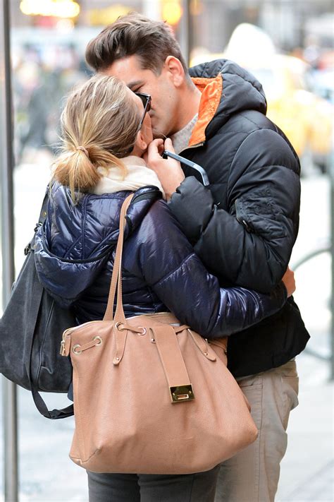 Scarlett Kisses OnlyFans: The Untold Story Of Her Fan Connections
