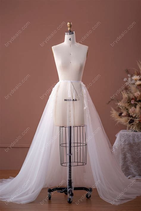 Elegant Pearls Beaded Lace Tulle A-line Court Train Overskirt