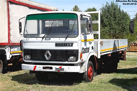 T - RENAULT JK 60 | RENAULT JK 60 Trovato ad una rivendita m… | Flickr