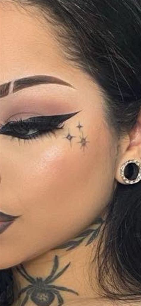 Stars Tattooed On Face