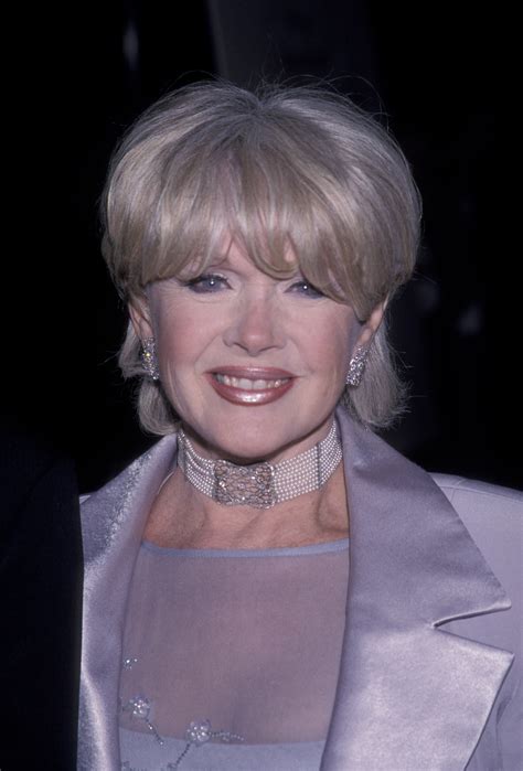 This 86-Year-Old 'Hawaiian Eye' Legend Wows Fans with Her Ageless Look