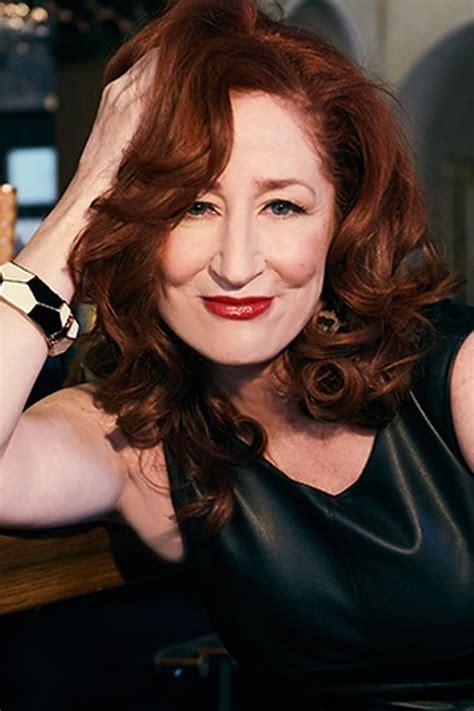 Vicki Lewis - Biografía, mejores películas, series, imágenes y noticias