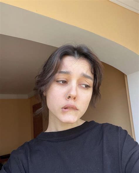 Şu gacının onlyfans hesabını bulabilecek biri var mı ? : r/KGBTR