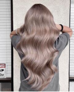 20+ Trending Milk Tea Hair Color Ideas [2025] – momooze.com