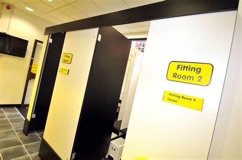 Fitting Rooms for a Perfect Fit