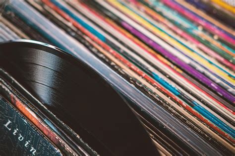 vinyl records vinyl images pixabay