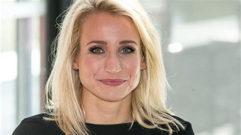 Dionne Stax gaat een nieuw programma maken in de sneeuw | Shownieuws
