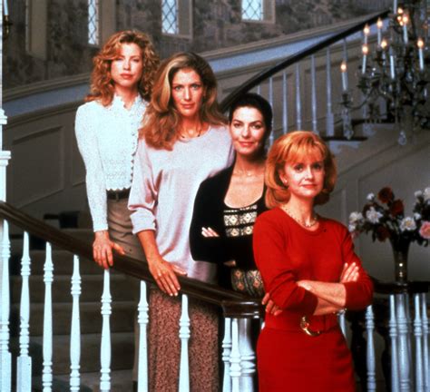 Julianne Phillips Net Worth - Wiki, Age, Weight and Height