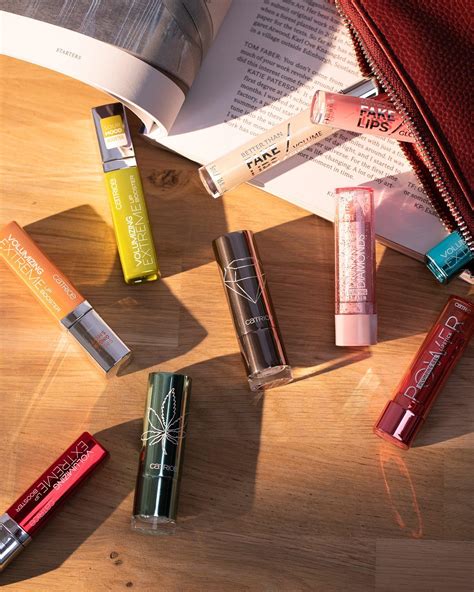 CATRICE Volumizing Extreme Lip Booster Gin O'Clock online kaufen