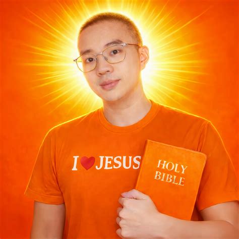 Singapore isn’t just a city it’s a destination. 🌴 From the iconic