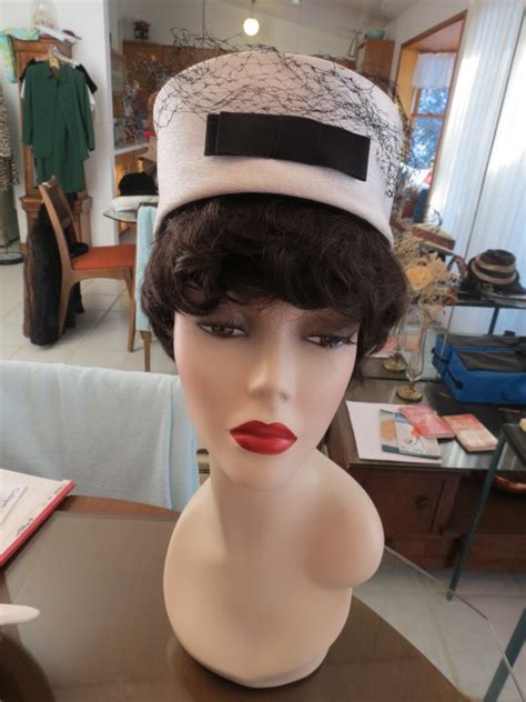 True Vintage Mid-Century Classic Toque – Magicvintagespy