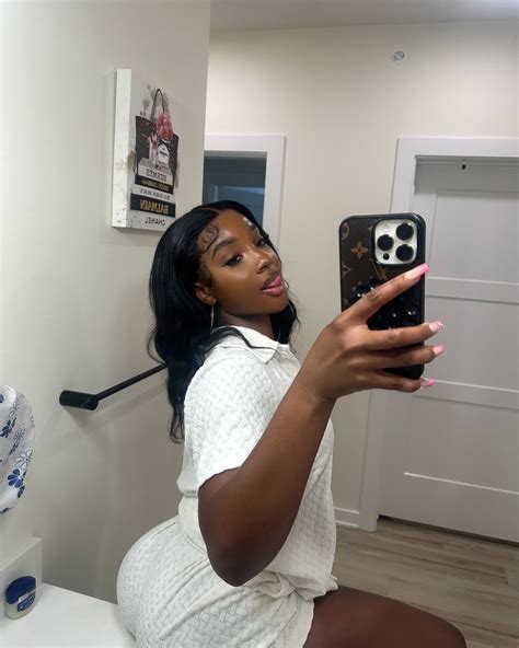 Kelly Akoussah (@slayy.kellyy) on Threads