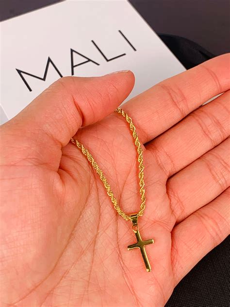 simple gold cross necklace 5