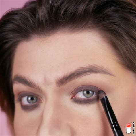 🧛‍♀️Грим пирата для девушки: фотоинструкция макияжа в 14 этапов