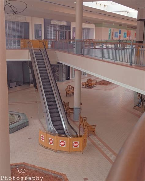 Savannah Mall (Savannah,GA.) : r/deadmalls