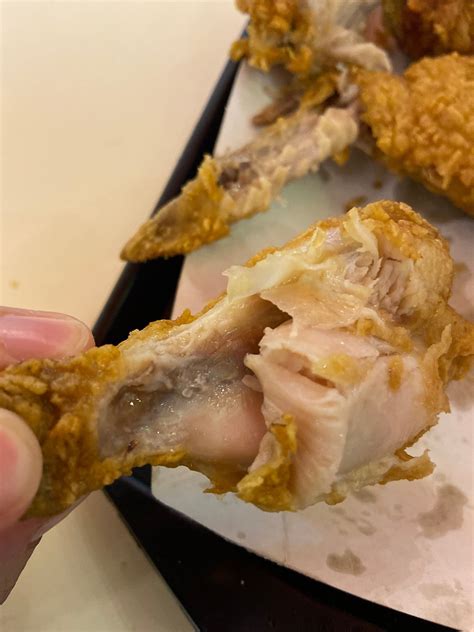 KFC - GALERÍAS PACÍFICO, Buenos Aires - Calle Florida, El Centro ...