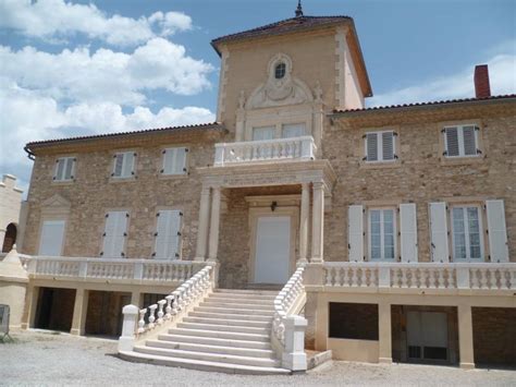 Balustrade, balustre en pierre naturelle proche Carpentras ...