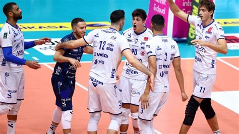 il modena volley stecca il primo obiettivo ko nella semifinale