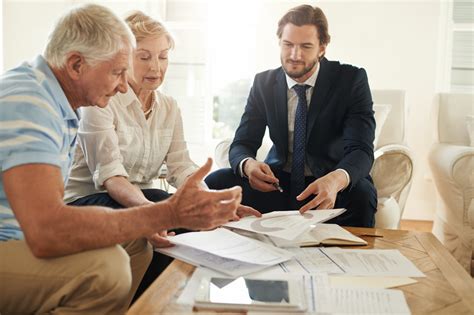 devenir controleur des finances publiques metier formation salaire