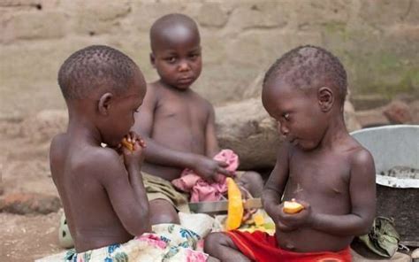 Top 5 Reasons Why There is Poverty in Africa - Motivation Africa