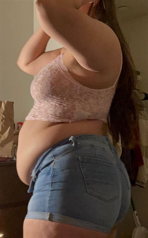 pov: you thought we stopped fattening up my gf : r/Stuffers