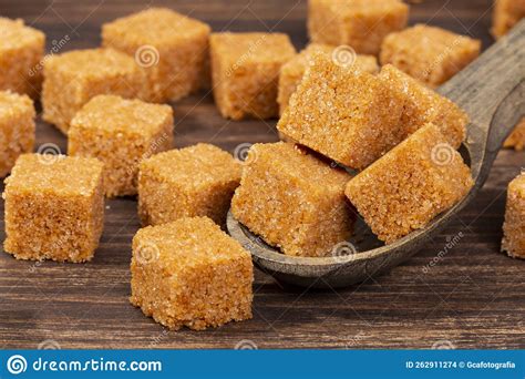 Unrefined Cubed Brown Cane Sugar Crystals - Saccharum Officinarum Stock ...