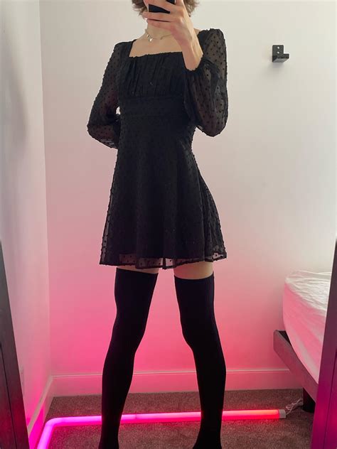 F1nn5ter in Tears? The Emotional Response to the Massive Private Leak 6