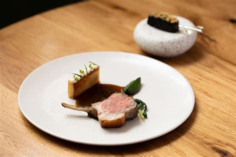 Celebrity Private Chef Hire For Your Event - DML Talent Agency