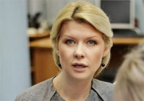 Юлия Гришнина Биография