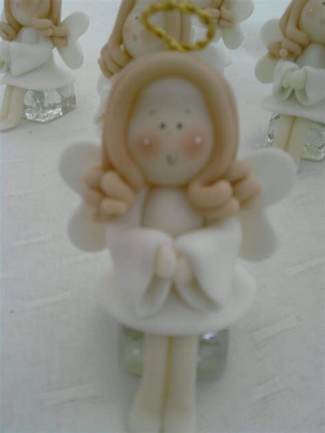 Souvenirs De Porcelana Fria 5