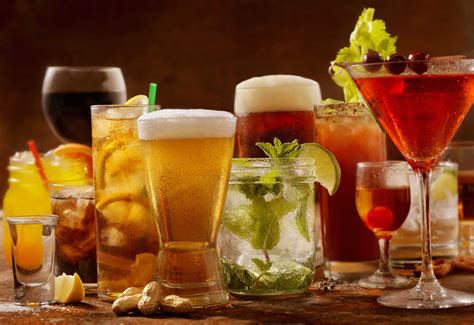 Bebidas refrescantes que no pueden faltar en tu bar | Supercash