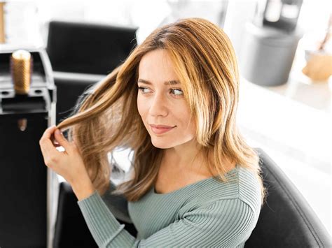 I Haven’t Gotten a Professional Salon Gloss in Months Thanks to This