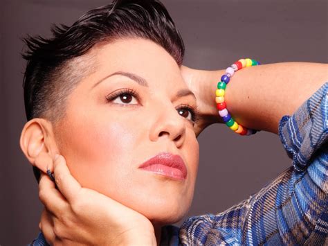 express Magazine - Sara Ramirez (3)