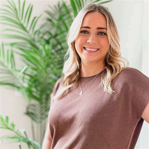 Jenn Iacuone - CT Realtor | Oxford CT