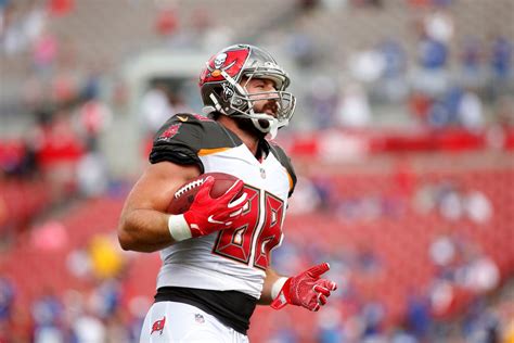 Daily Bucs Links: Roster moves - Bucs Nation