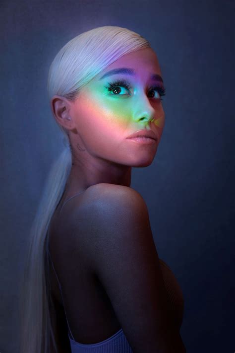 Ariana Grande In Nude - Imaginative Minds