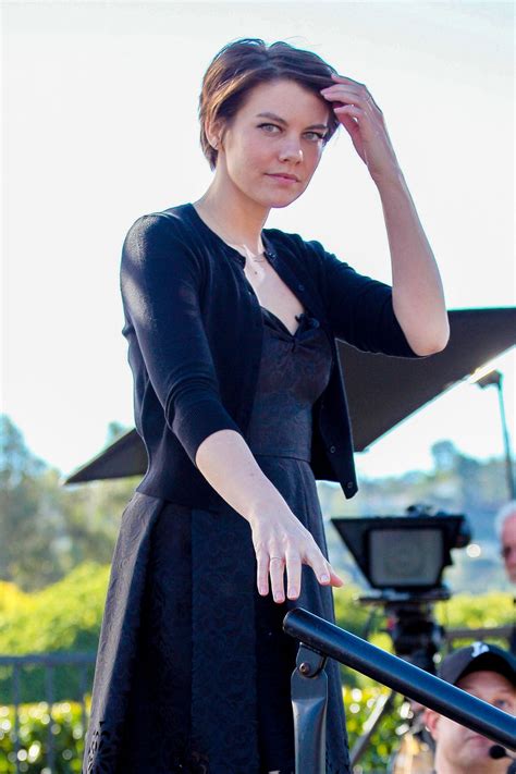 Phun Celebrity Extra 60 Photos - Moonagedaydream.film