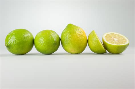 Limoni, perché Esselunga non vende sfusi i limoni verdi e italiani?