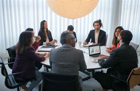 Comment gérer les personnalités difficiles en réunion
