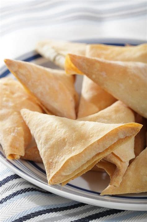 Как приготовить тесто фило - мастер-класс | Recette brick, Recettes de ...