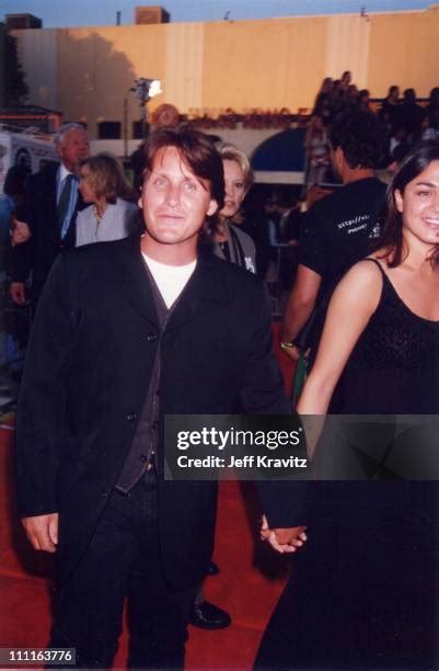 41 Emilio Estevez 1996 Photos & High Res Pictures - Getty Images