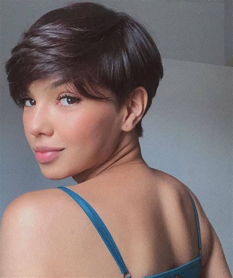 Corte Curtinho Desfiado - Corte de cabelo desfiado: 40 fotos para inspirar a sua transformação ...