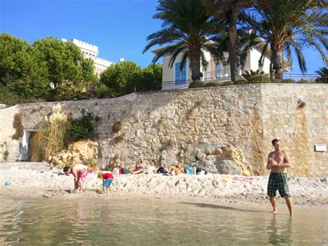 TOP 3 Beaches For Children on The Côte d'Azur - Lou Messugo Holiday ...