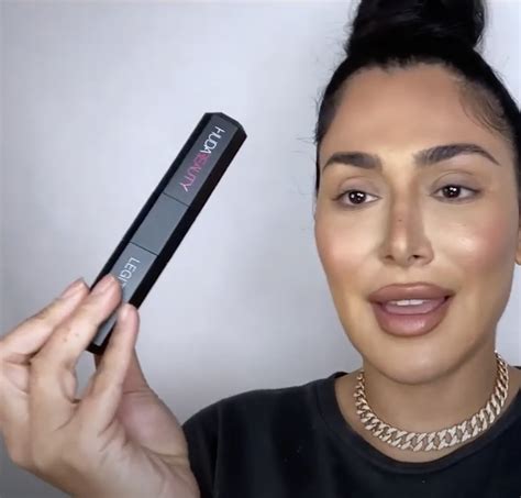 Huda-Beauty-Legit-Lashes-05 * Always In High Heels