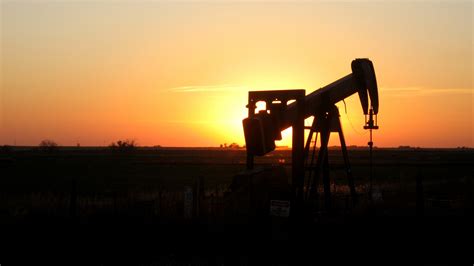 oklahoma sunset oil rig  stock photo public domain pictures