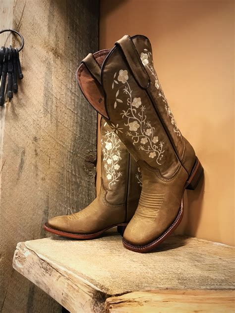 womenas floral embroidery cowgirl square toe boots tan  el