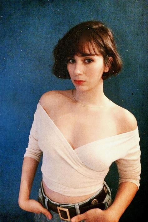 Poze Burcu Gölgedar - Actor - Poza 2 din 8 - CineMagia.ro