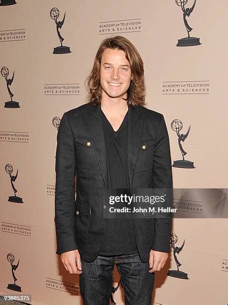 evan williams actor   premium high res pictures getty images
