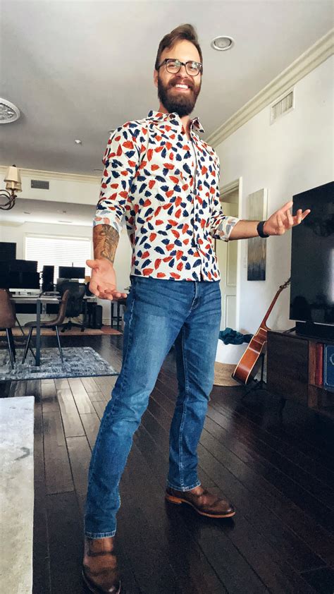 curvyllama💙🌙 on Twitter: "@SirSlaw_ It’s a great outfit. I feel like