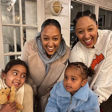 Sister, Sister's Tia Mowry, Tamera Mowry with Daughters: Photo